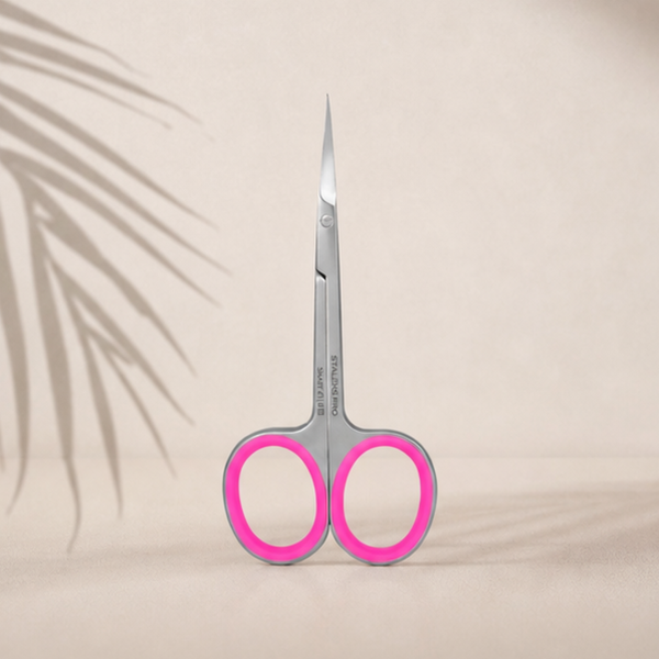 Ciseaux à cuticules STALEKS SMART 41 Type 3 disponibles chez Laya